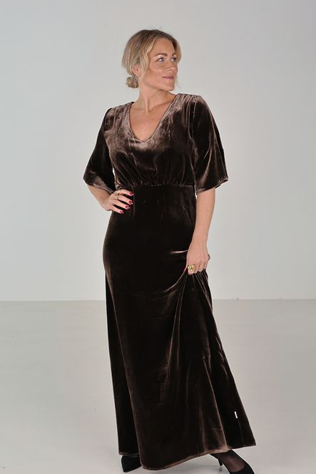 Hovedbilde Arianna brun eksklusiv kjole ...