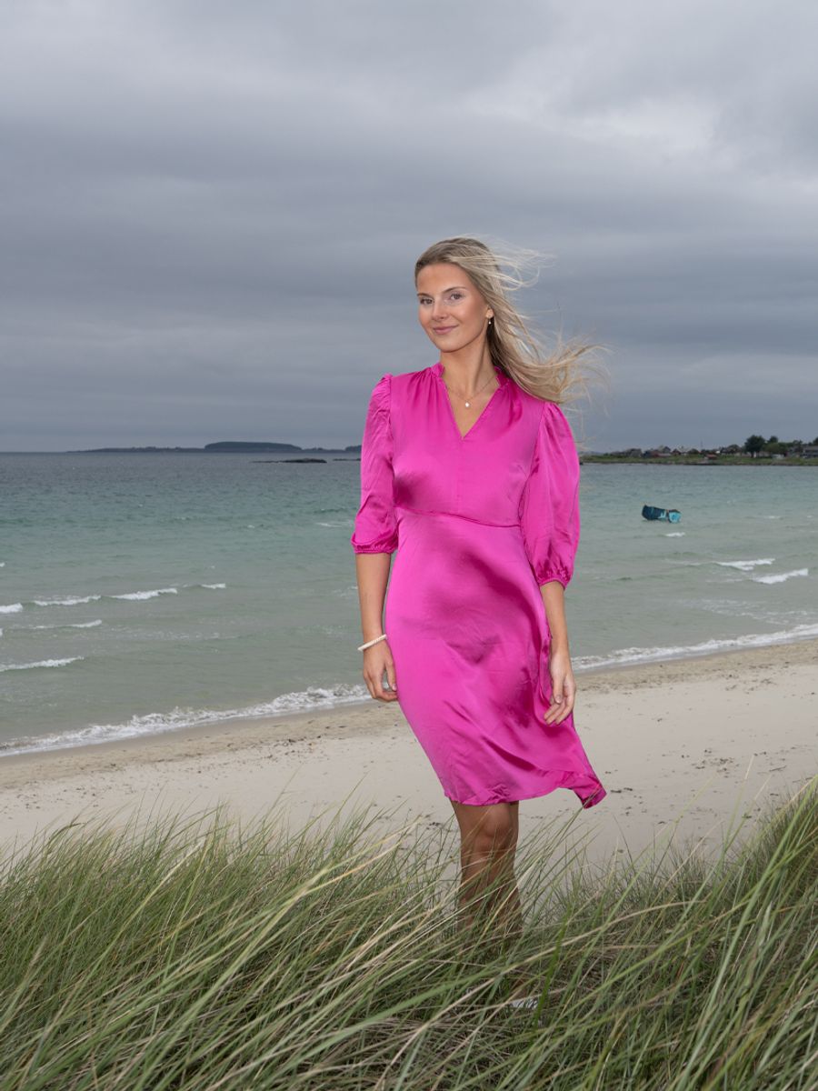 Celine fuchsia lekker kjole